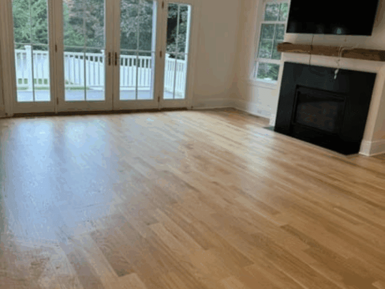 Living room with Bona Domo-finished Select White Oak flooring for a natural, warm look.